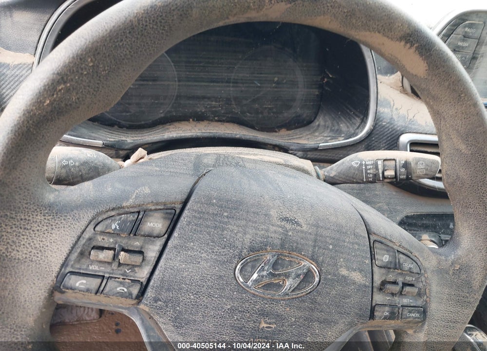 2019 HYUNDAI TUCSON SE VIN: KM8J2CA47KU981565