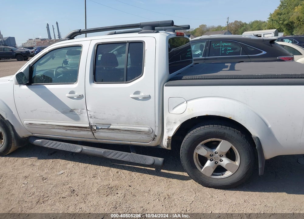 2005 NISSAN FRONTIER LE VIN: 1N6AD07W15C446535