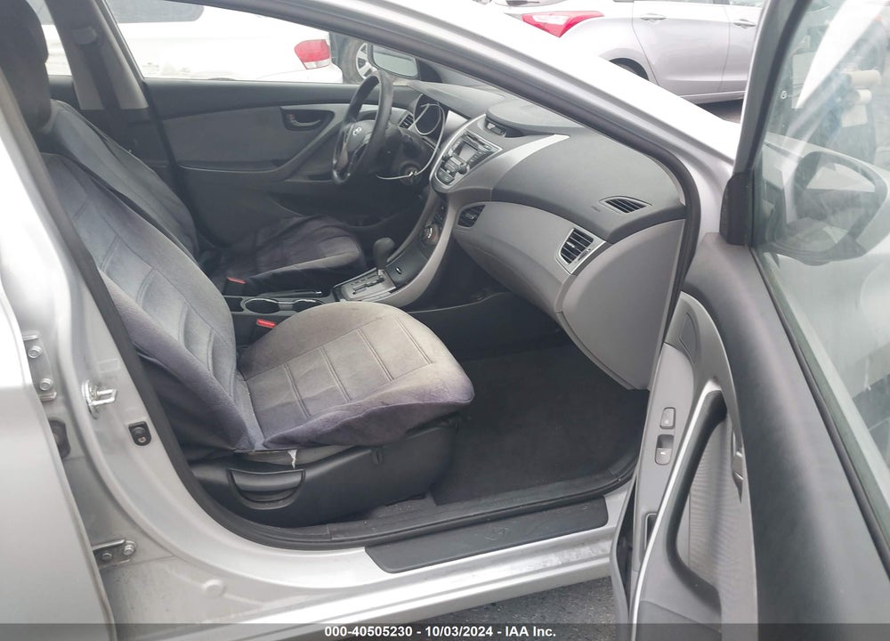 2013 HYUNDAI ELANTRA GLS VIN: KMHDH4AE5DU893515