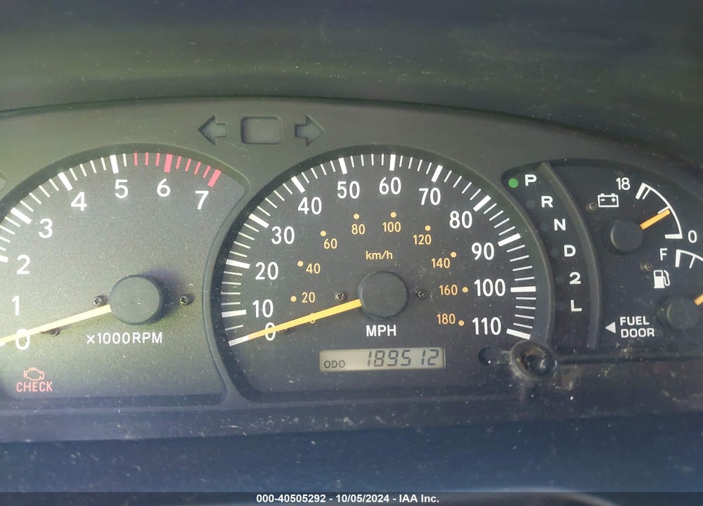 2003 TOYOTA TUNDRA SR5 V8 VIN: 5TBRT34153S397329