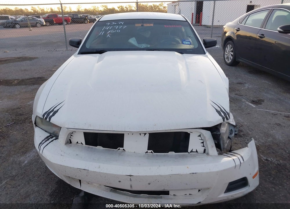 2011 FORD MUSTANG V6 VIN: 1ZVBP8AM7B5141977