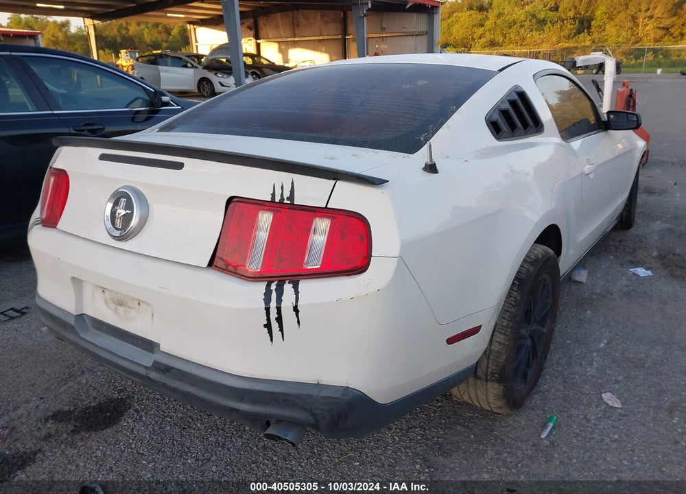 2011 FORD MUSTANG V6 VIN: 1ZVBP8AM7B5141977