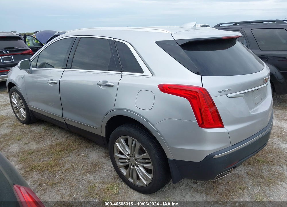 2017 CADILLAC XT5 PREMIUM LUXURY VIN: 1GYKNCRS7HZ200214