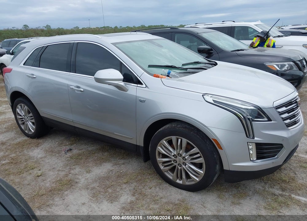 2017 CADILLAC XT5 PREMIUM LUXURY VIN: 1GYKNCRS7HZ200214