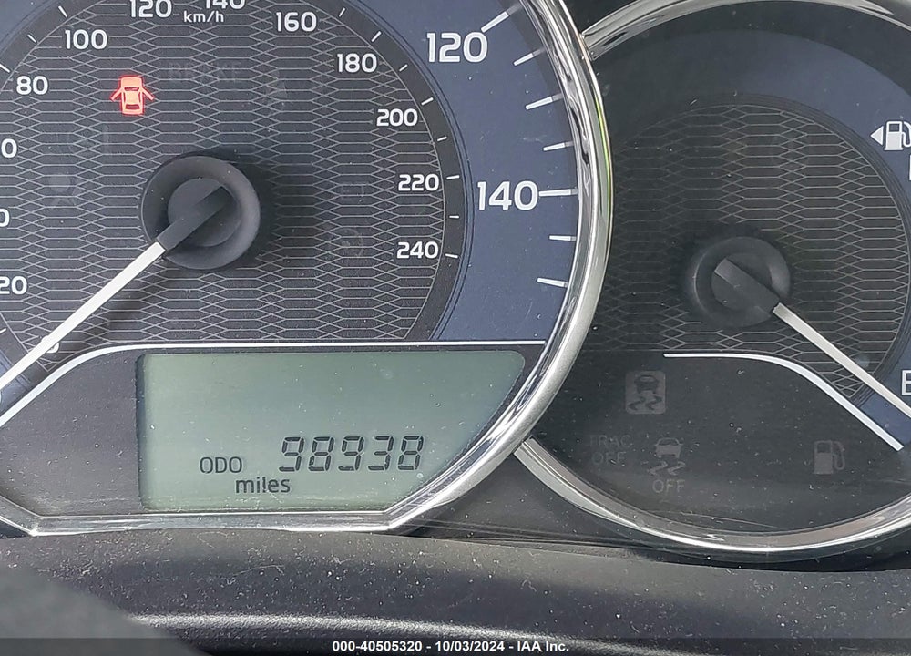 2015 TOYOTA COROLLA LE VIN: 5YFBURHE7FP248665