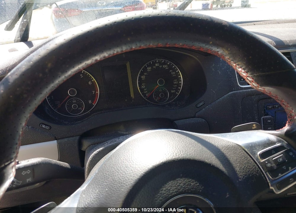 2014 VOLKSWAGEN JETTA GLI VIN: 3VW4S7AJ8EM213159