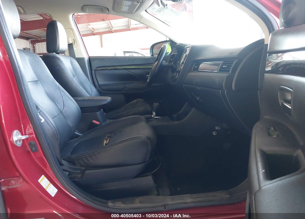 2016 MITSUBISHI OUTLANDER SE/SEL VIN: JA4AD3A35GZ065090