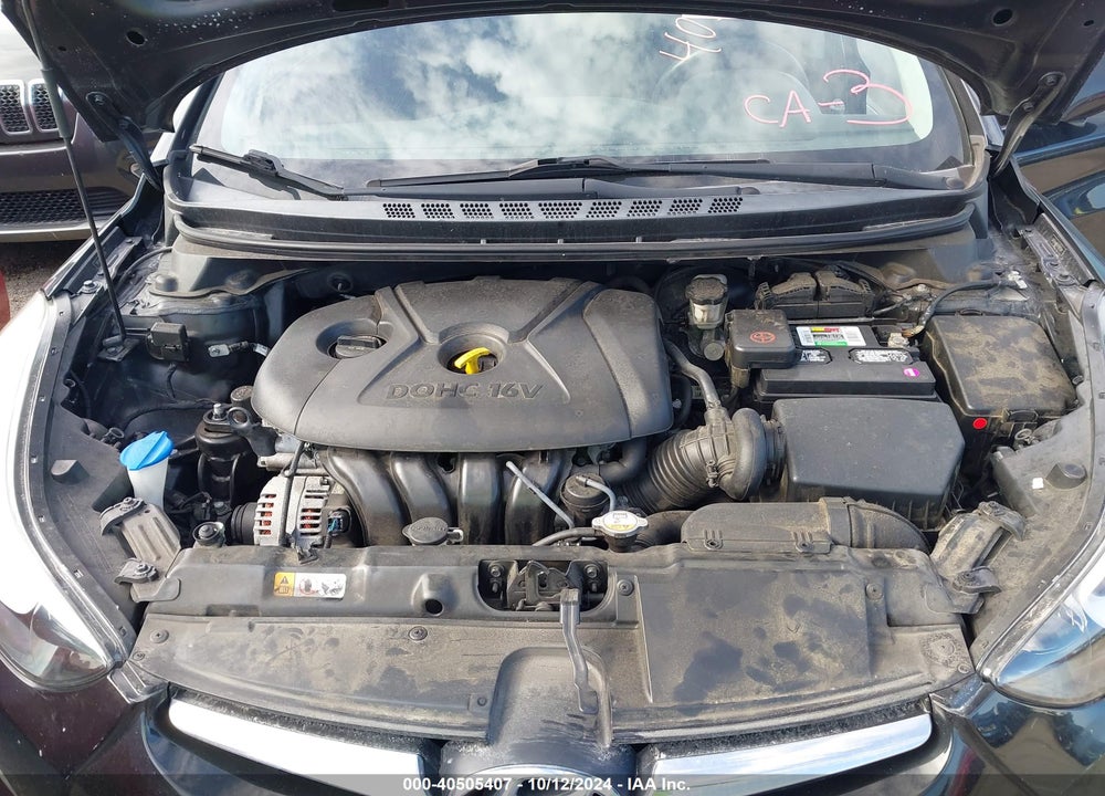 2015 HYUNDAI ELANTRA SE VIN: 5NPDH4AE3FH592548