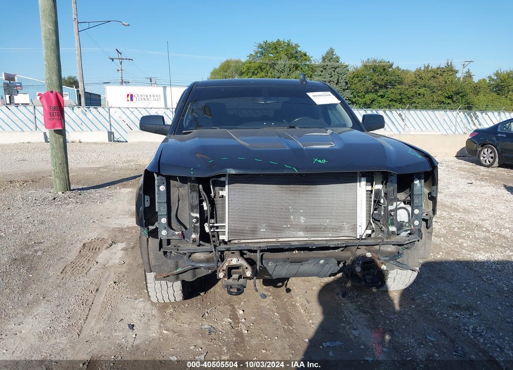 2017 CHEVROLET SILVERADO 1500 2LT VIN: 1GCVKREC1HZ201095