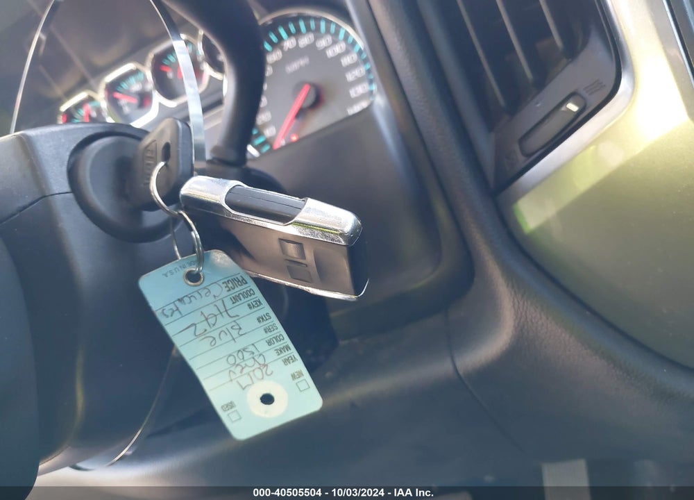 2017 CHEVROLET SILVERADO 1500 2LT VIN: 1GCVKREC1HZ201095