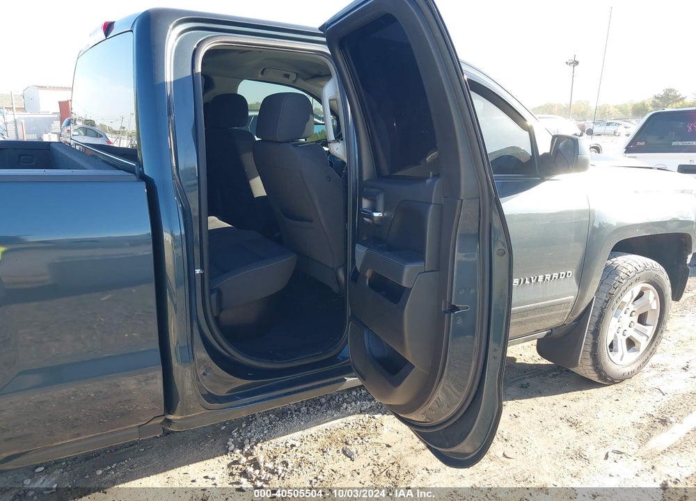 2017 CHEVROLET SILVERADO 1500 2LT VIN: 1GCVKREC1HZ201095