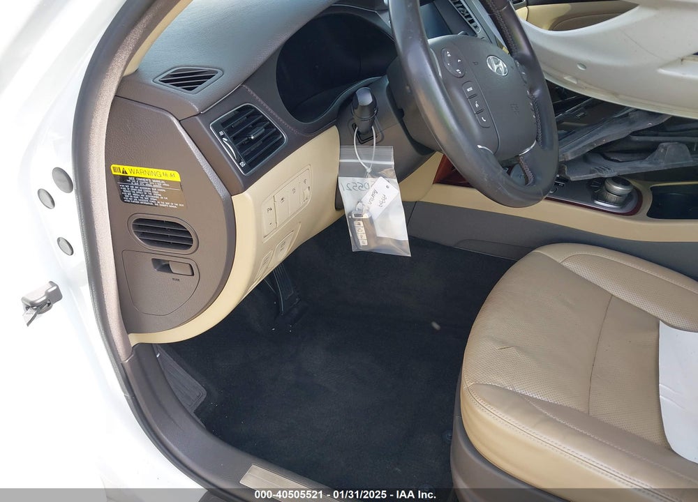 2013 HYUNDAI GENESIS 3.8 VIN: KMHGC4DD6DU223776