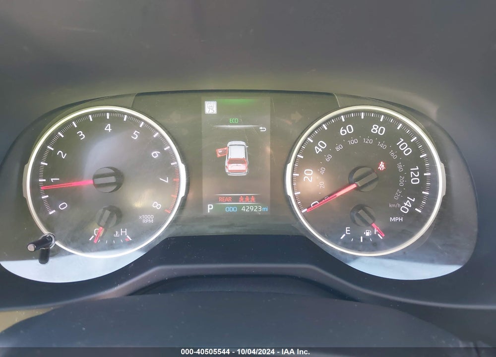 2022 TOYOTA RAV4 XLE VIN: 2T3W1RFV8NW220035