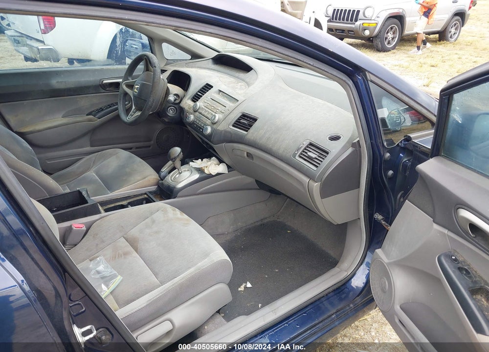 2010 HONDA CIVIC LX VIN: 19XFA1F59AE075126