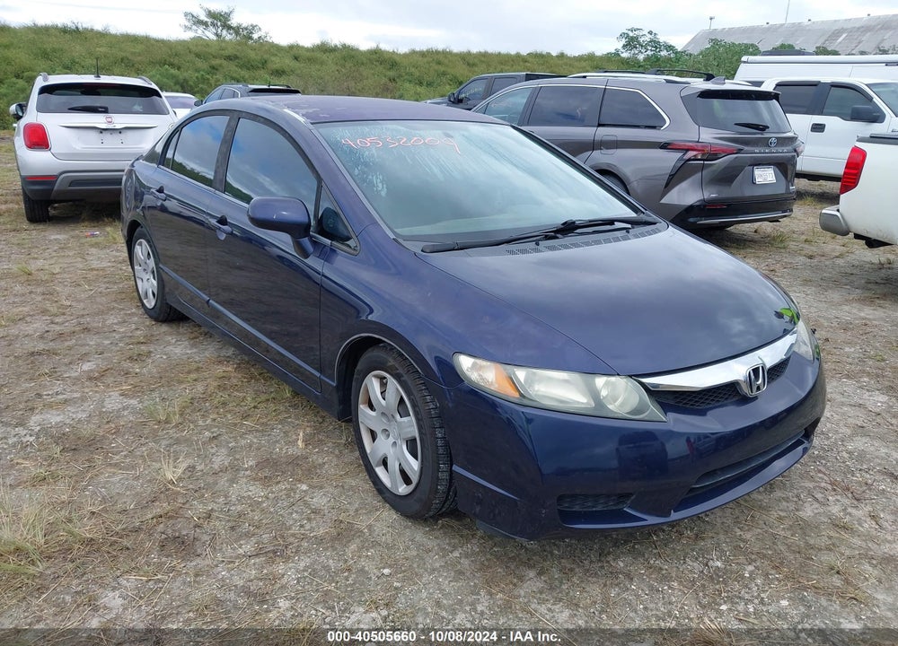 2010 HONDA CIVIC LX VIN: 19XFA1F59AE075126