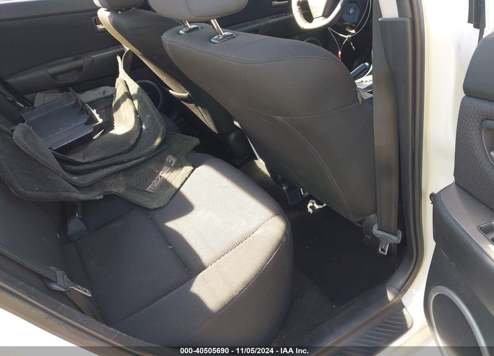 2008 MAZDA 3 S TOURING VIN: JM1BK323481780036