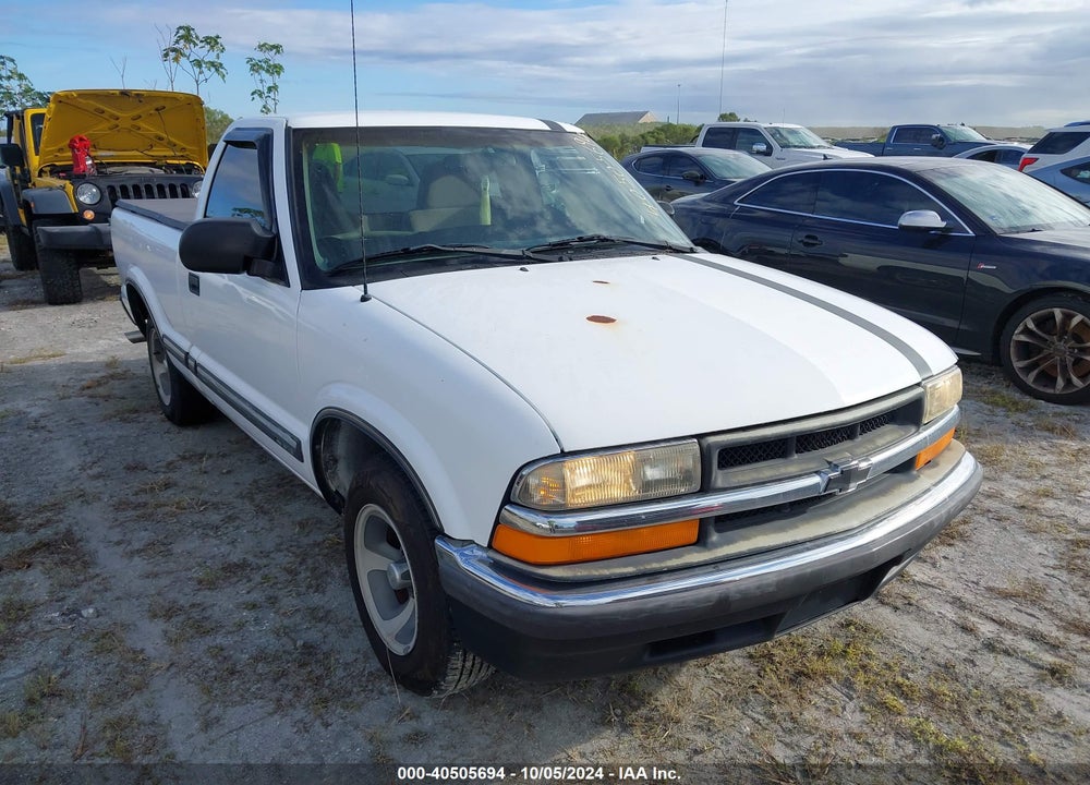 2000 CHEVROLET S-10 LS VIN: 1GCCS1448YK110952