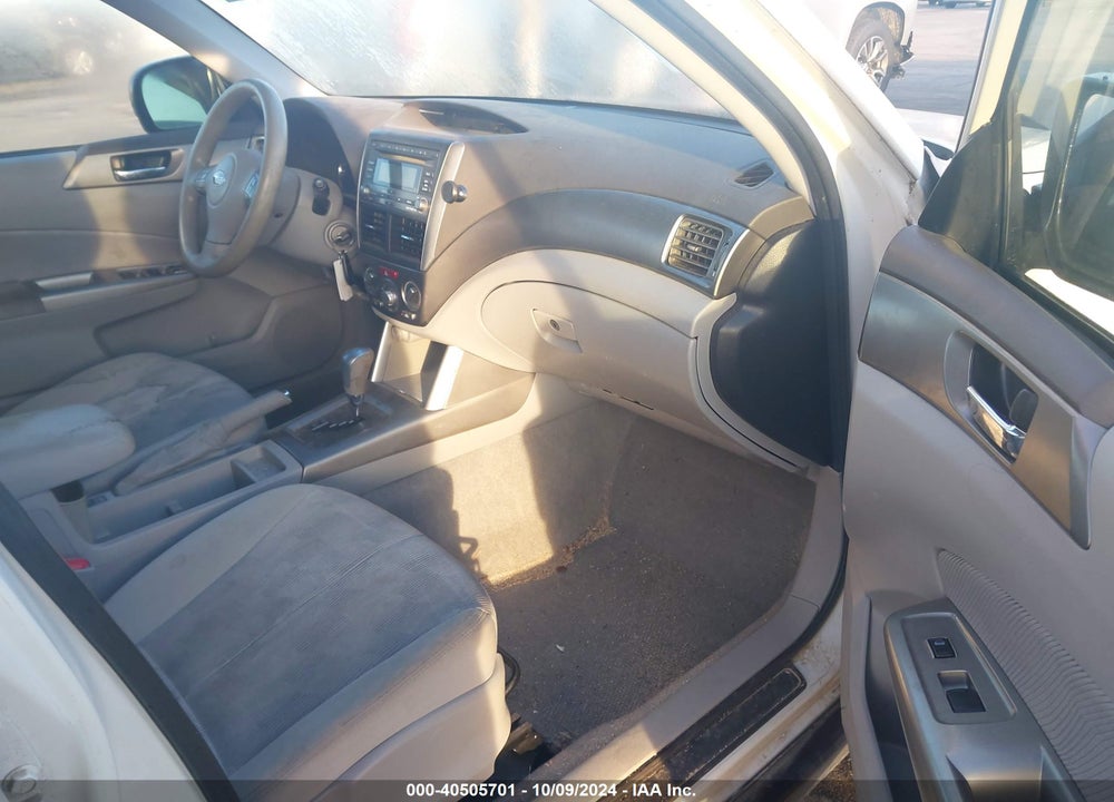2010 SUBARU FORESTER 2.5X PREMIUM VIN: JF2SH6CC4AH708878
