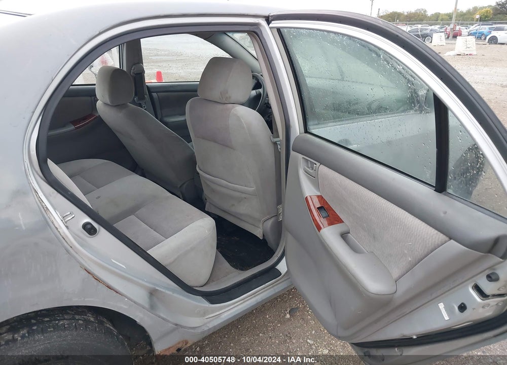 2007 TOYOTA COROLLA LE VIN: 1NXBR32EX7Z885024