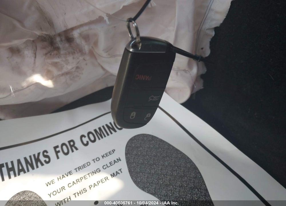 2014 CHRYSLER 300 VIN: 2C3CCAAGXEH209386