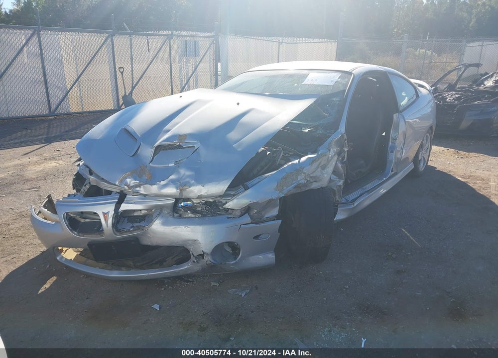 2005 PONTIAC GTO VIN: 6G2VX12U05L377173