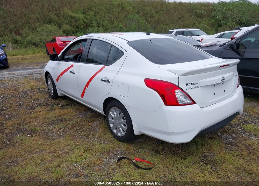 2017 NISSAN VERSA 1.6 SV VIN: 3N1CN7AP1HL831186