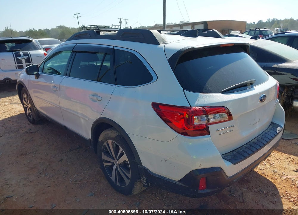 2018 SUBARU OUTBACK 2.5I LIMITED VIN: 4S4BSANC6J3205877