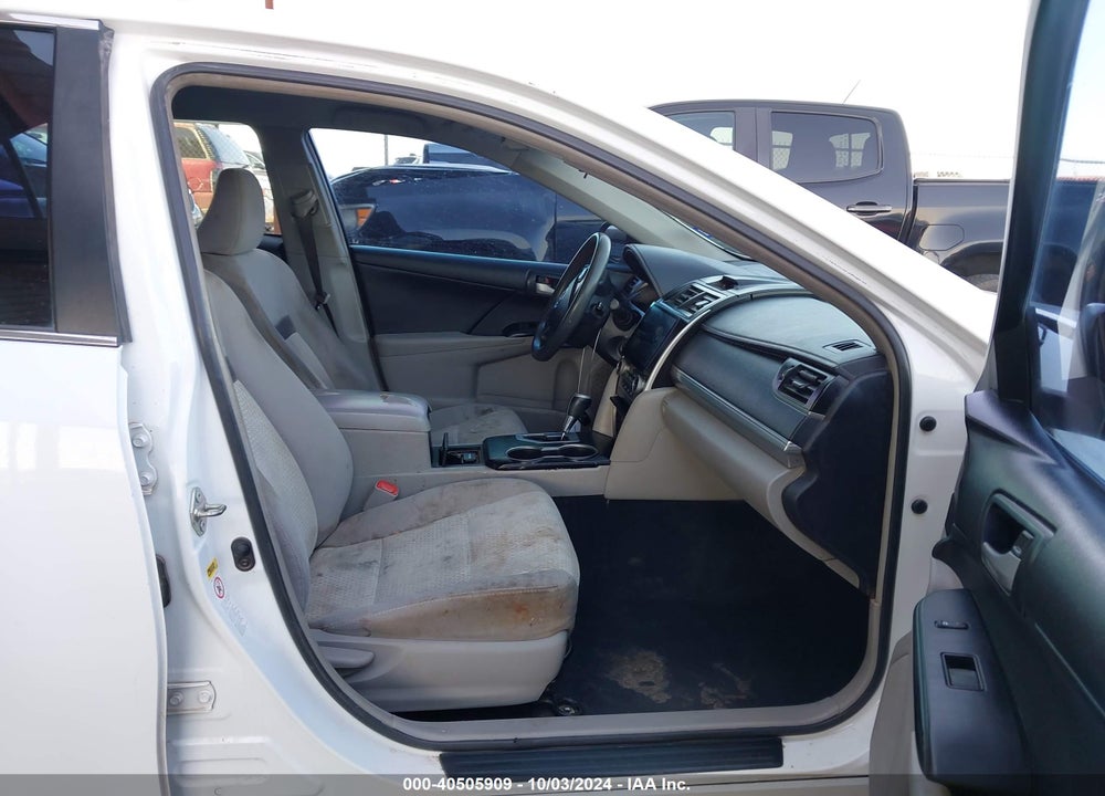 2014 TOYOTA CAMRY LE VIN: 4T1BF1FK4EU367047