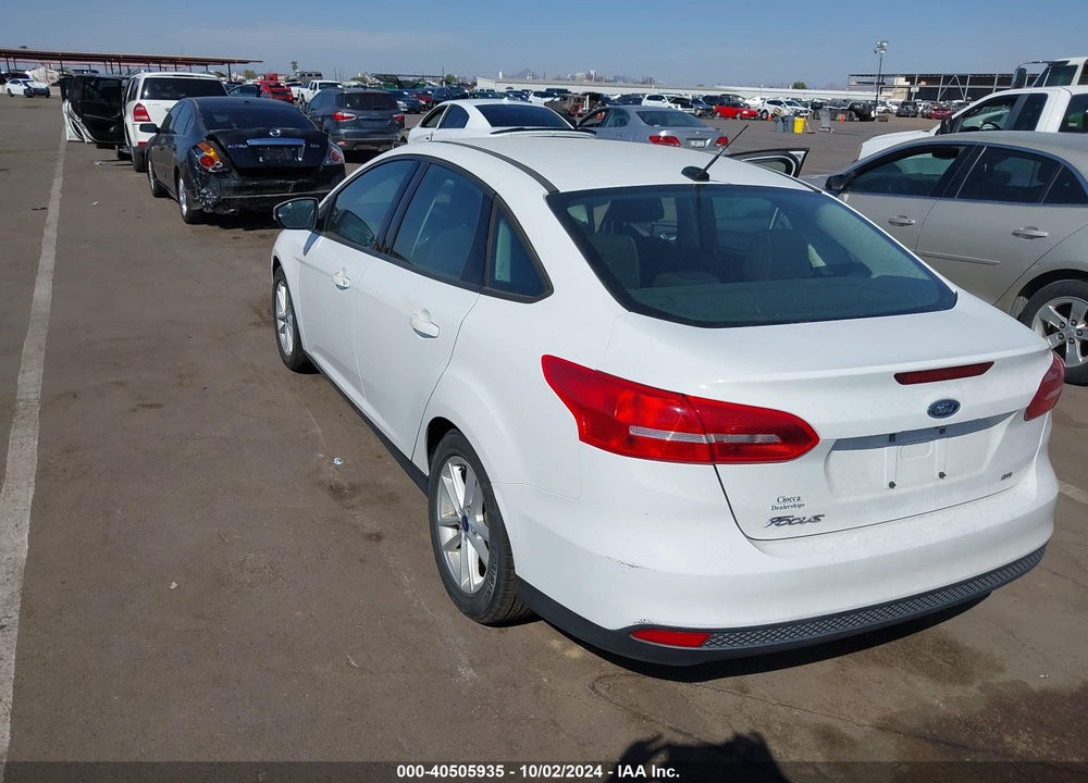 2017 FORD FOCUS SE VIN: 1FADP3F29HL305732