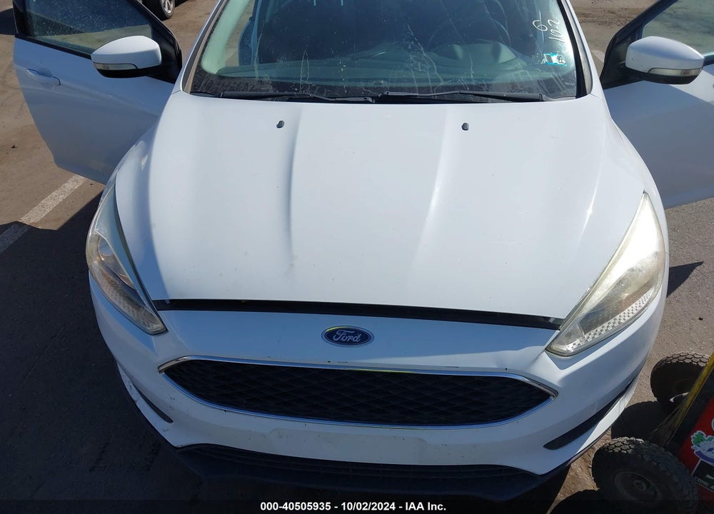 2017 FORD FOCUS SE VIN: 1FADP3F29HL305732