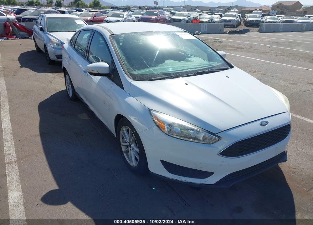 2017 FORD FOCUS SE VIN: 1FADP3F29HL305732
