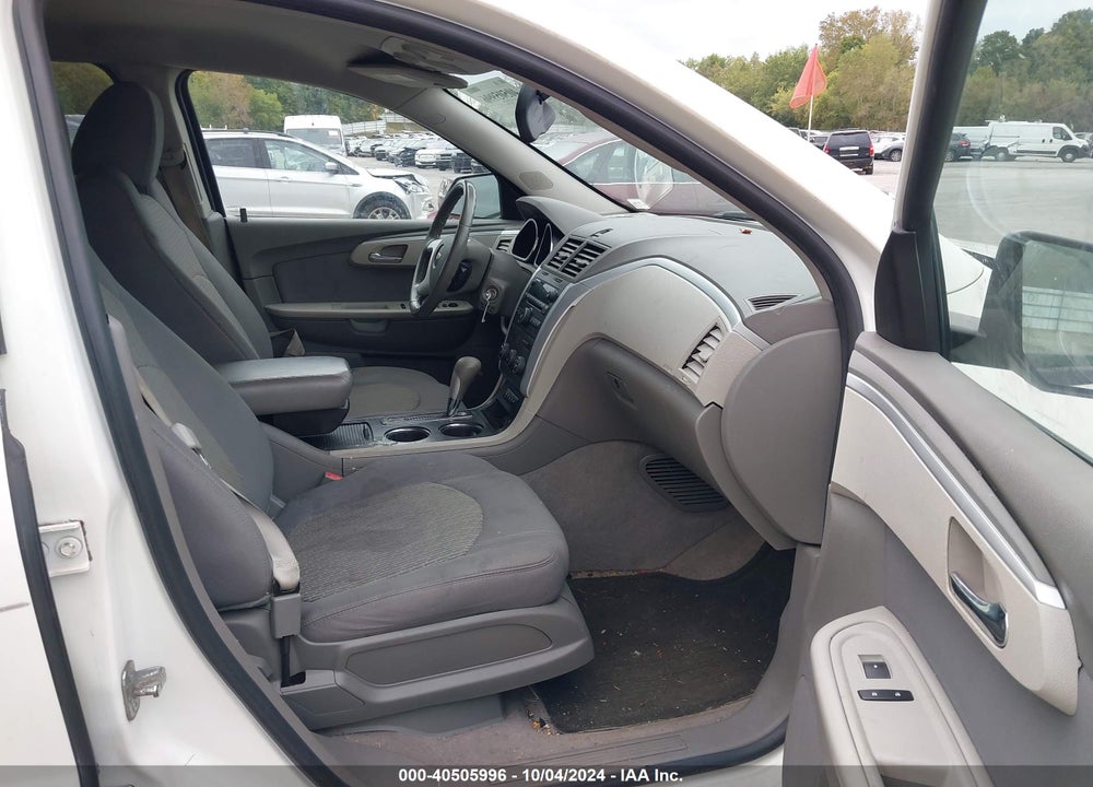 2012 CHEVROLET TRAVERSE LS VIN: 1GNKRFED0CJ378287