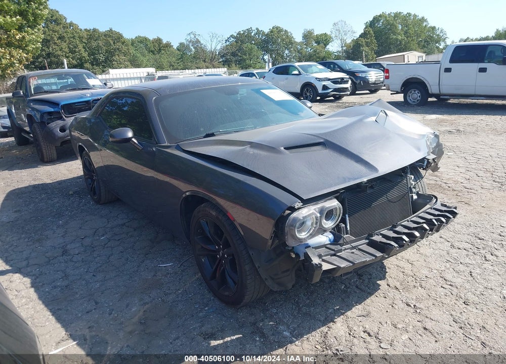 2018 DODGE CHALLENGER SXT VIN: 2C3CDZAG1JH111076