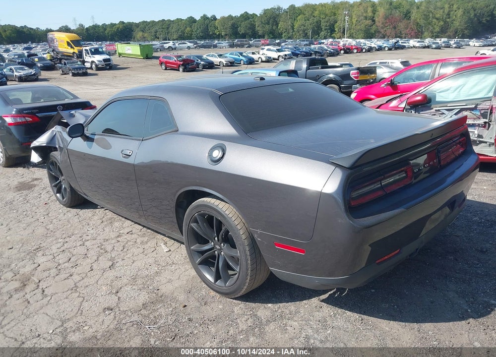 2018 DODGE CHALLENGER SXT VIN: 2C3CDZAG1JH111076