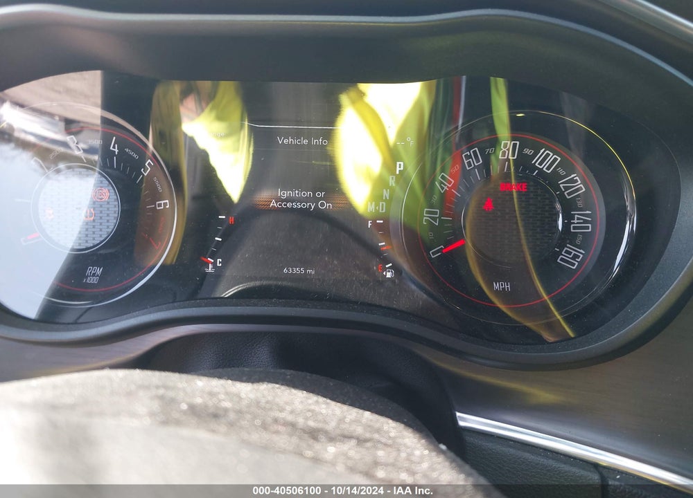 2018 DODGE CHALLENGER SXT VIN: 2C3CDZAG1JH111076
