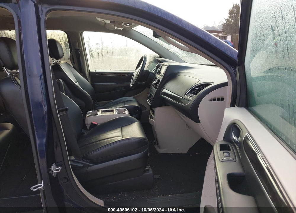 2014 CHRYSLER TOWN & COUNTRY TOURING VIN: 2C4RC1BG8ER453696