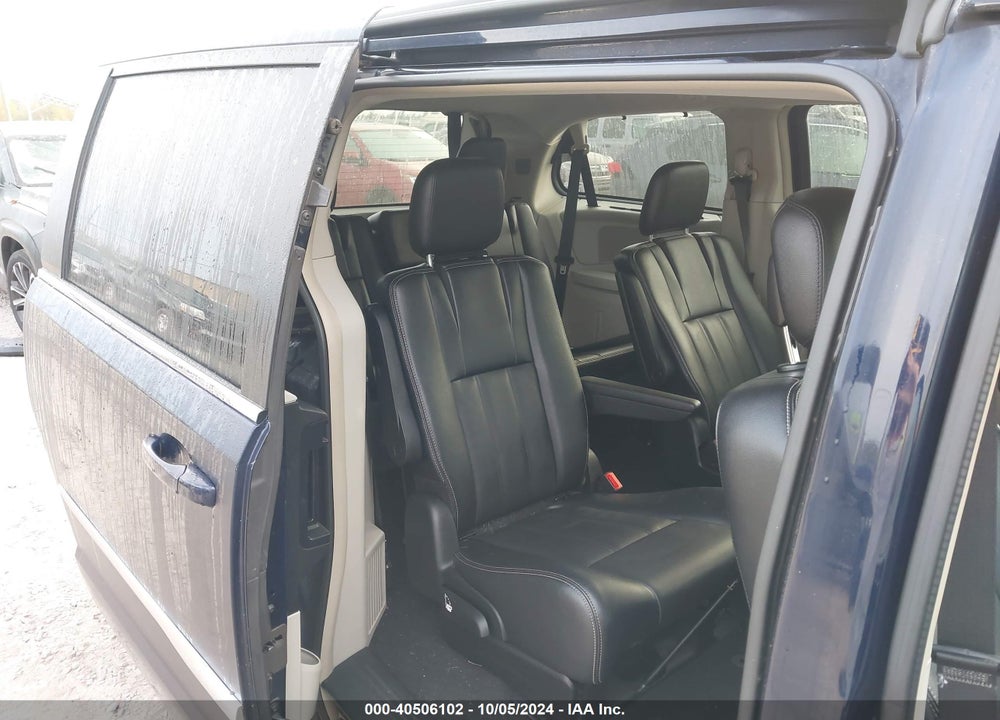 2014 CHRYSLER TOWN & COUNTRY TOURING VIN: 2C4RC1BG8ER453696