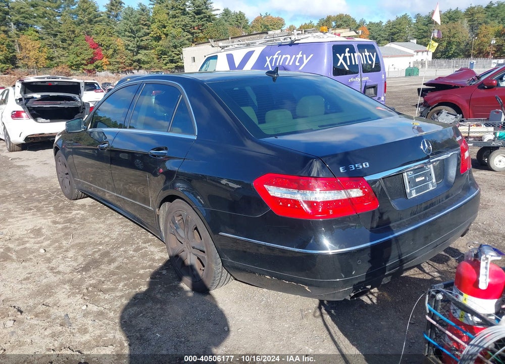 2010 MERCEDES-BENZ E 350 4MATIC VIN: WDDHF8HB8AA179010