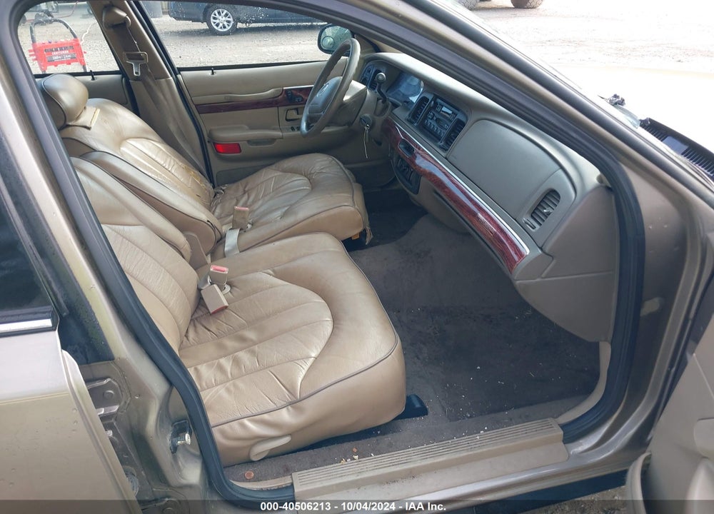 2001 MERCURY GRAND MARQUIS GS VIN: 2MEFM74W01X633105