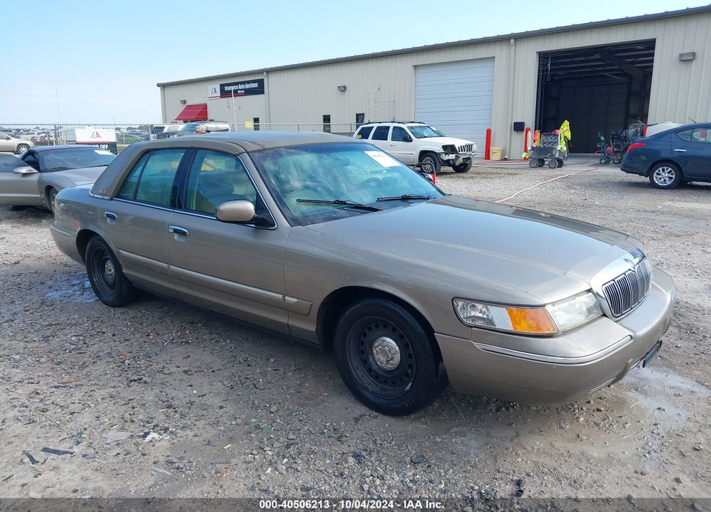 2001 MERCURY GRAND MARQUIS GS VIN: 2MEFM74W01X633105