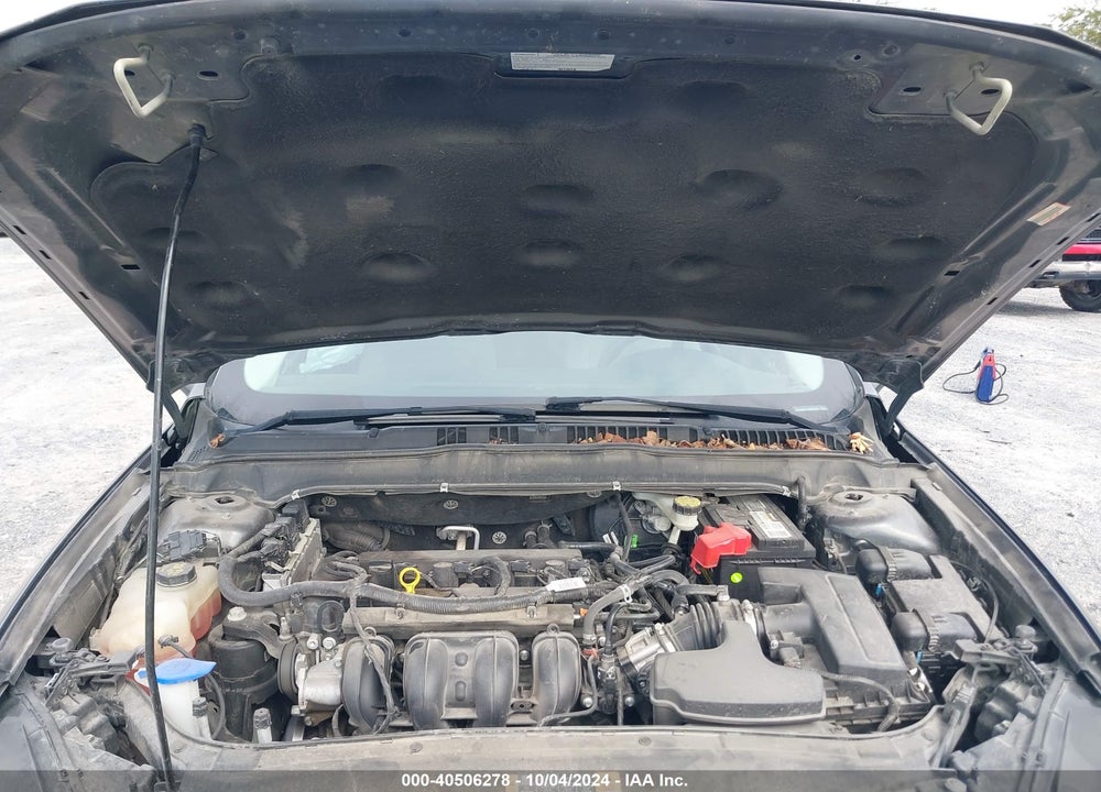 2016 FORD FUSION S VIN: 1FA6P0G71G5121681