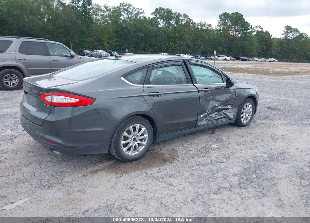 2016 FORD FUSION S VIN: 1FA6P0G71G5121681