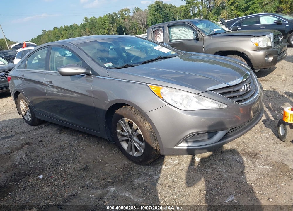 2013 HYUNDAI SONATA GLS VIN: 5NPEB4ACXDH667327