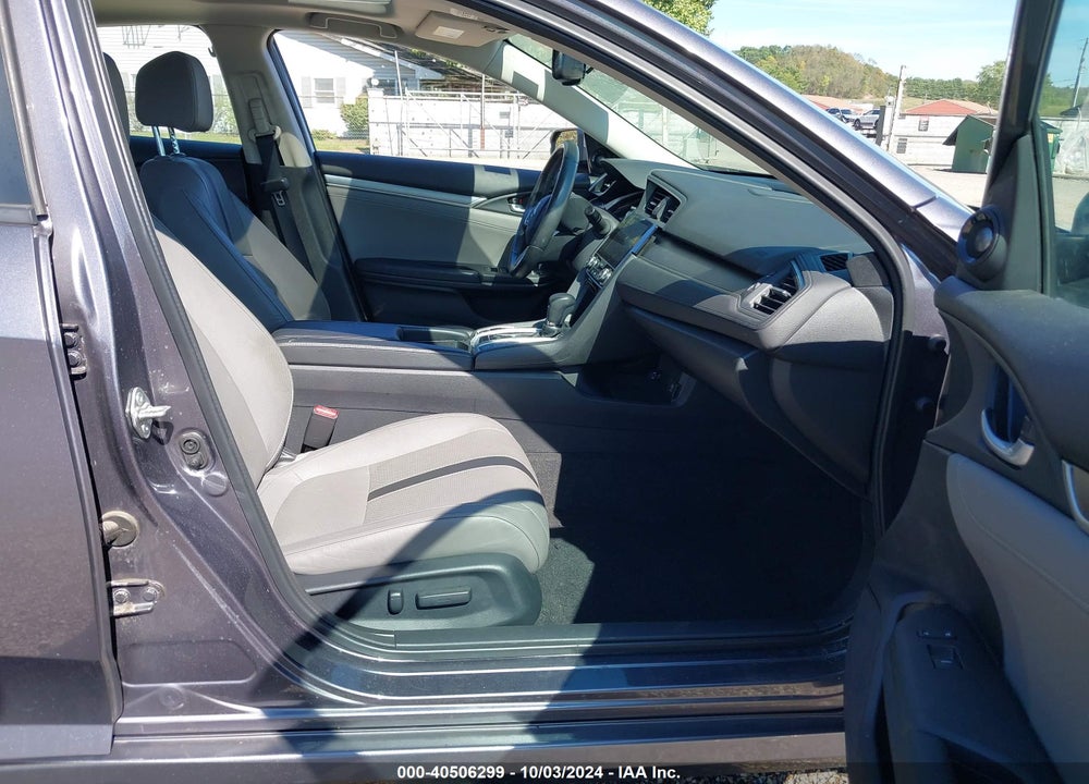 2017 HONDA CIVIC TOURING VIN: 19XFC1F98HE020335