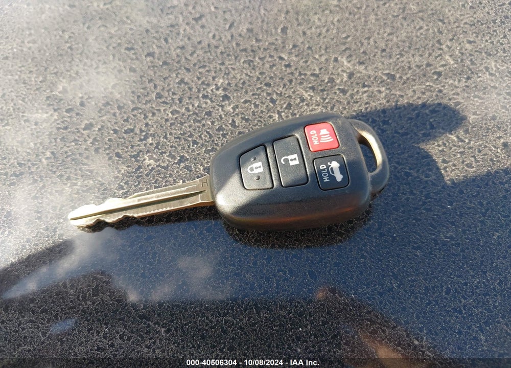 2015 TOYOTA CAMRY SE VIN: 4T1BF1FK2FU031463