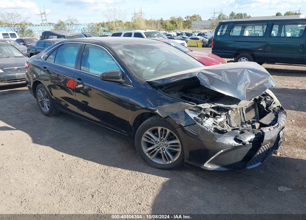 2015 TOYOTA CAMRY SE VIN: 4T1BF1FK2FU031463