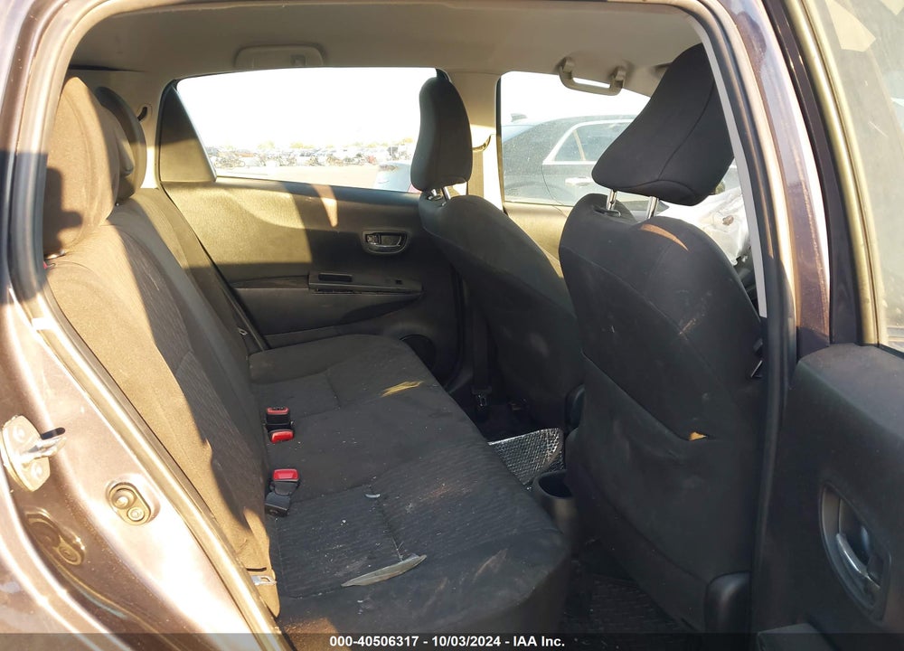 2014 TOYOTA YARIS LE VIN: VNKKTUD30EA006711
