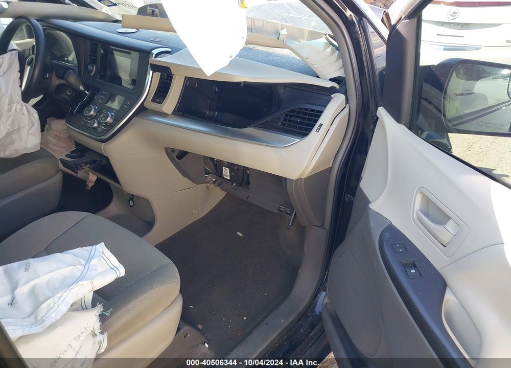 2016 TOYOTA SIENNA L 7 PASSENGER VIN: 5TDZK3DC2GS723024