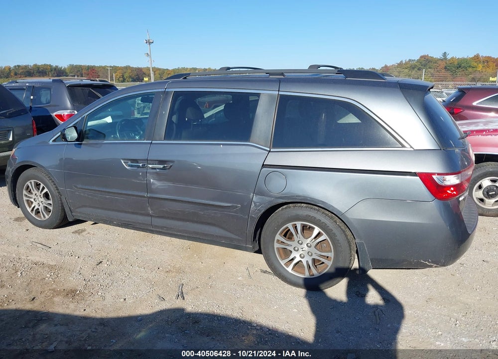 2011 HONDA ODYSSEY EX-L VIN: 5FNRL5H64BB042860