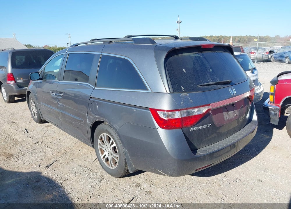 2011 HONDA ODYSSEY EX-L VIN: 5FNRL5H64BB042860